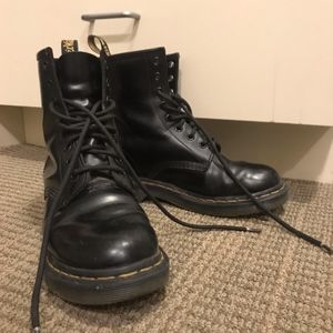 Dr Martens 1460 Smooth Black Combat Boots